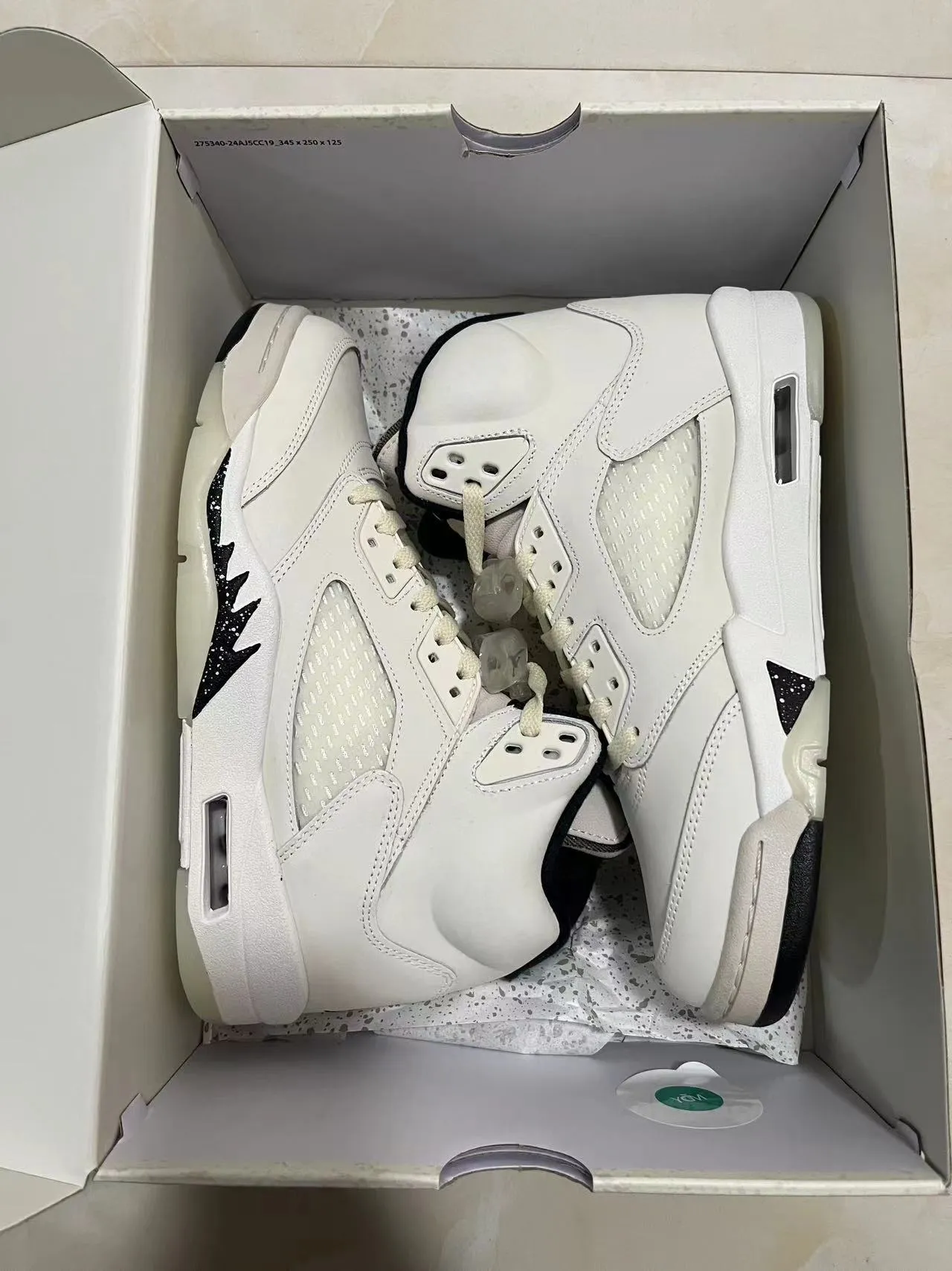Air Jordan 5 White Black High-Top Leather And Mesh Basketball Shoes 2