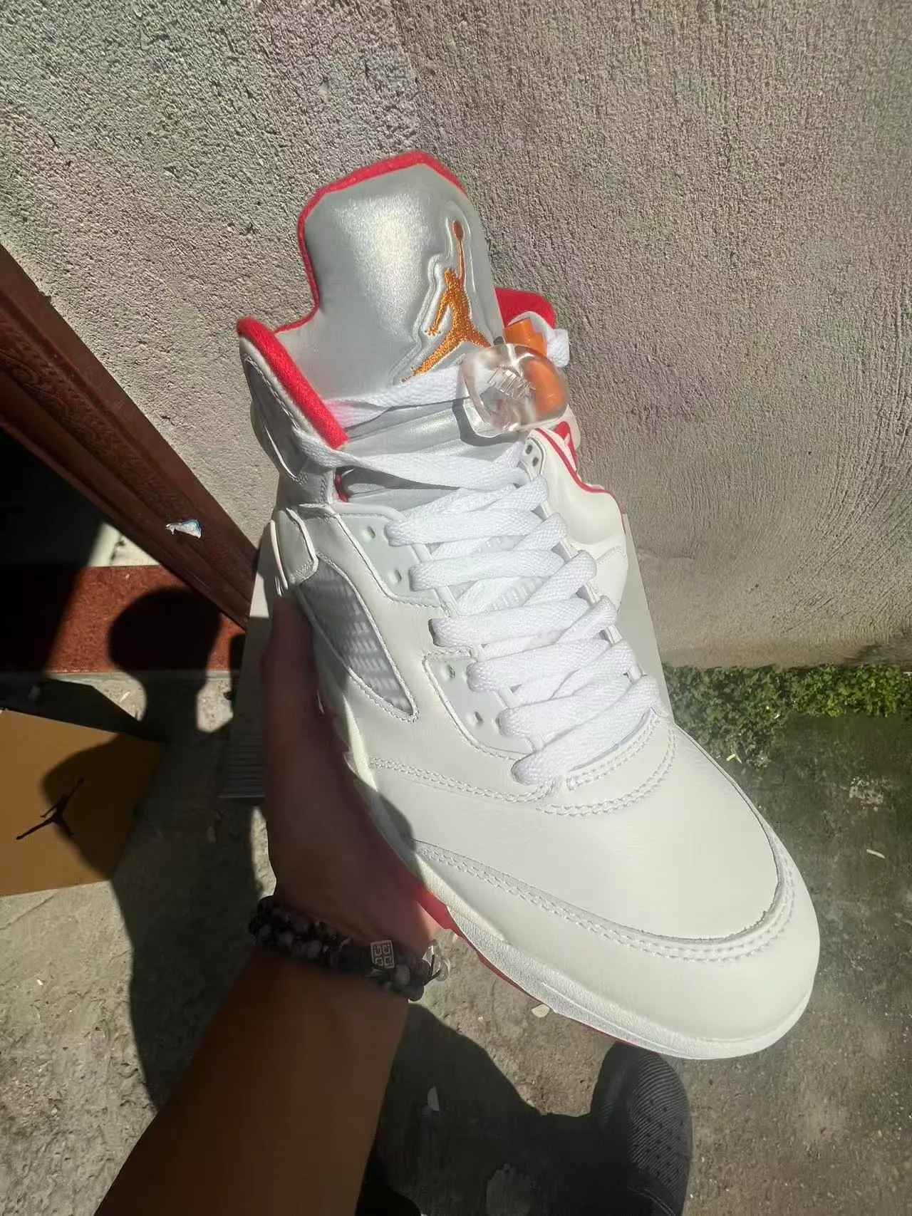 Air Jordan 5 White Red Orange Flame Basketball Shoes 2