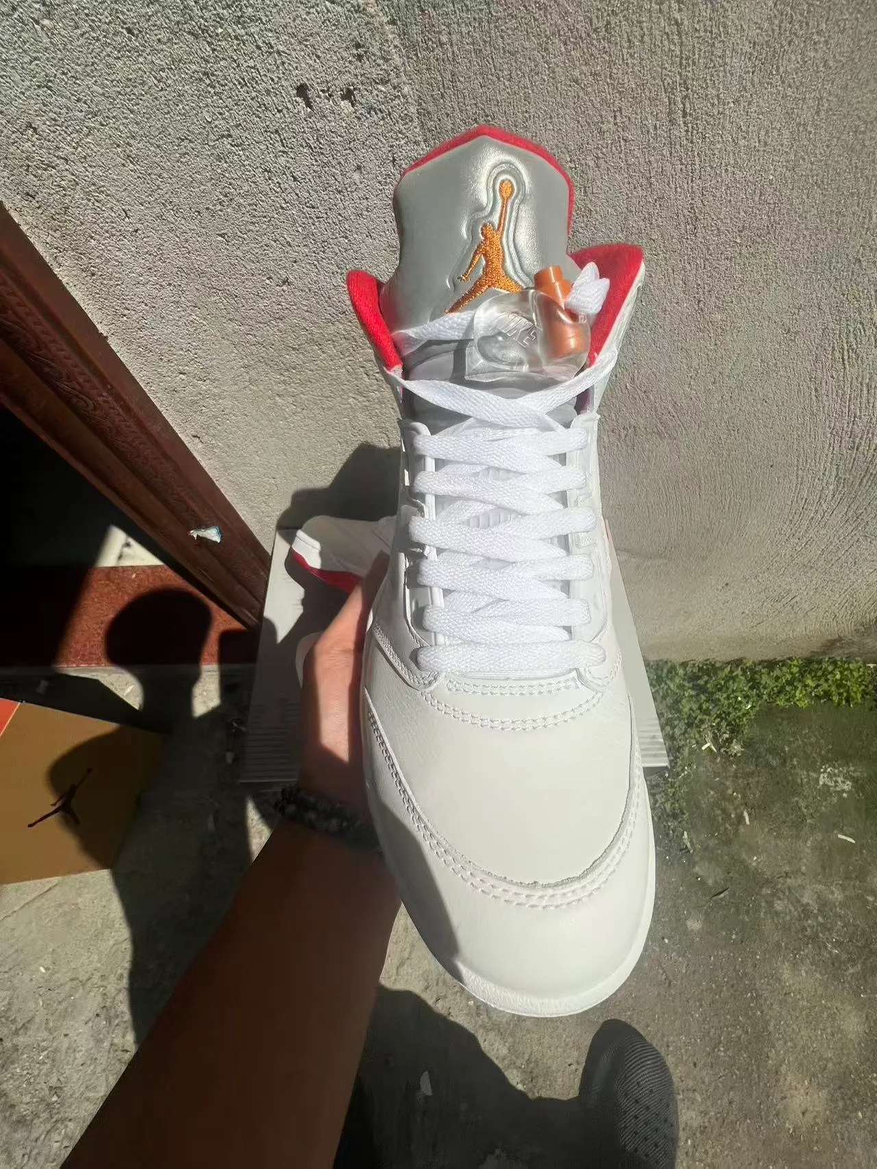 Air Jordan 5 White Red Orange Flame Basketball Shoes 3