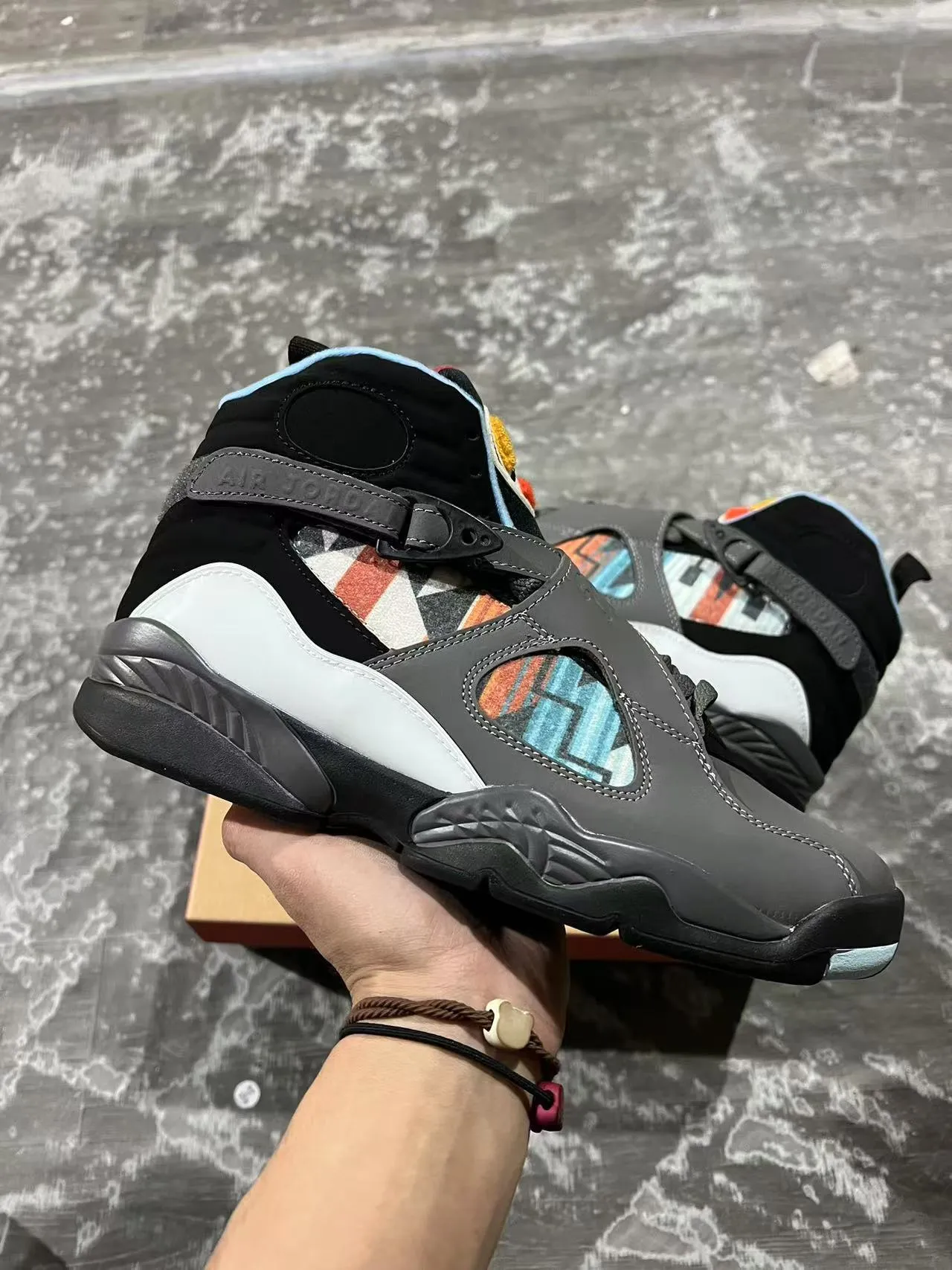 Air Jordan 8 Multicolor Geometric Print Basketball Shoes 1