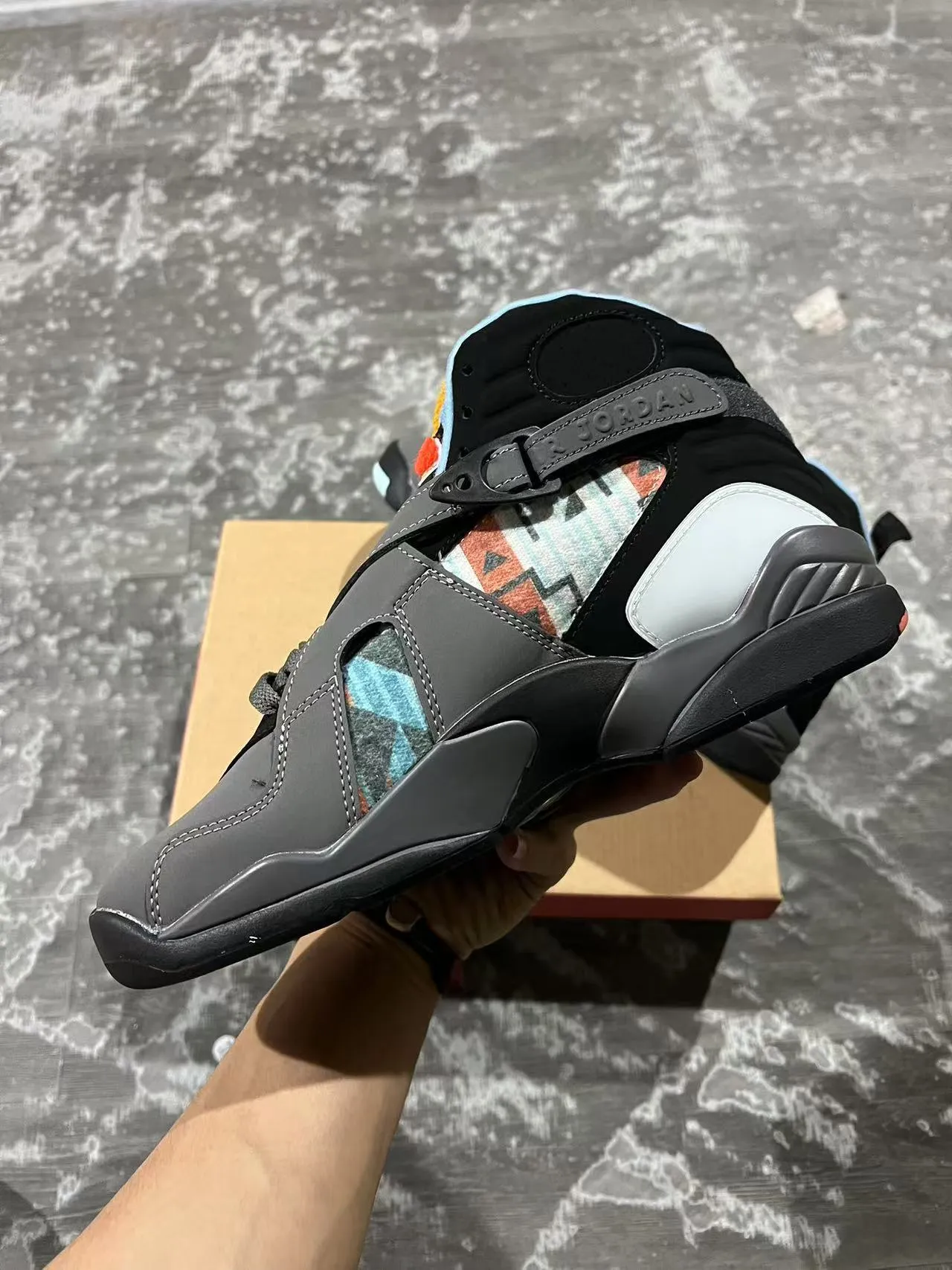 Air Jordan 8 Multicolor Geometric Print Basketball Shoes 5