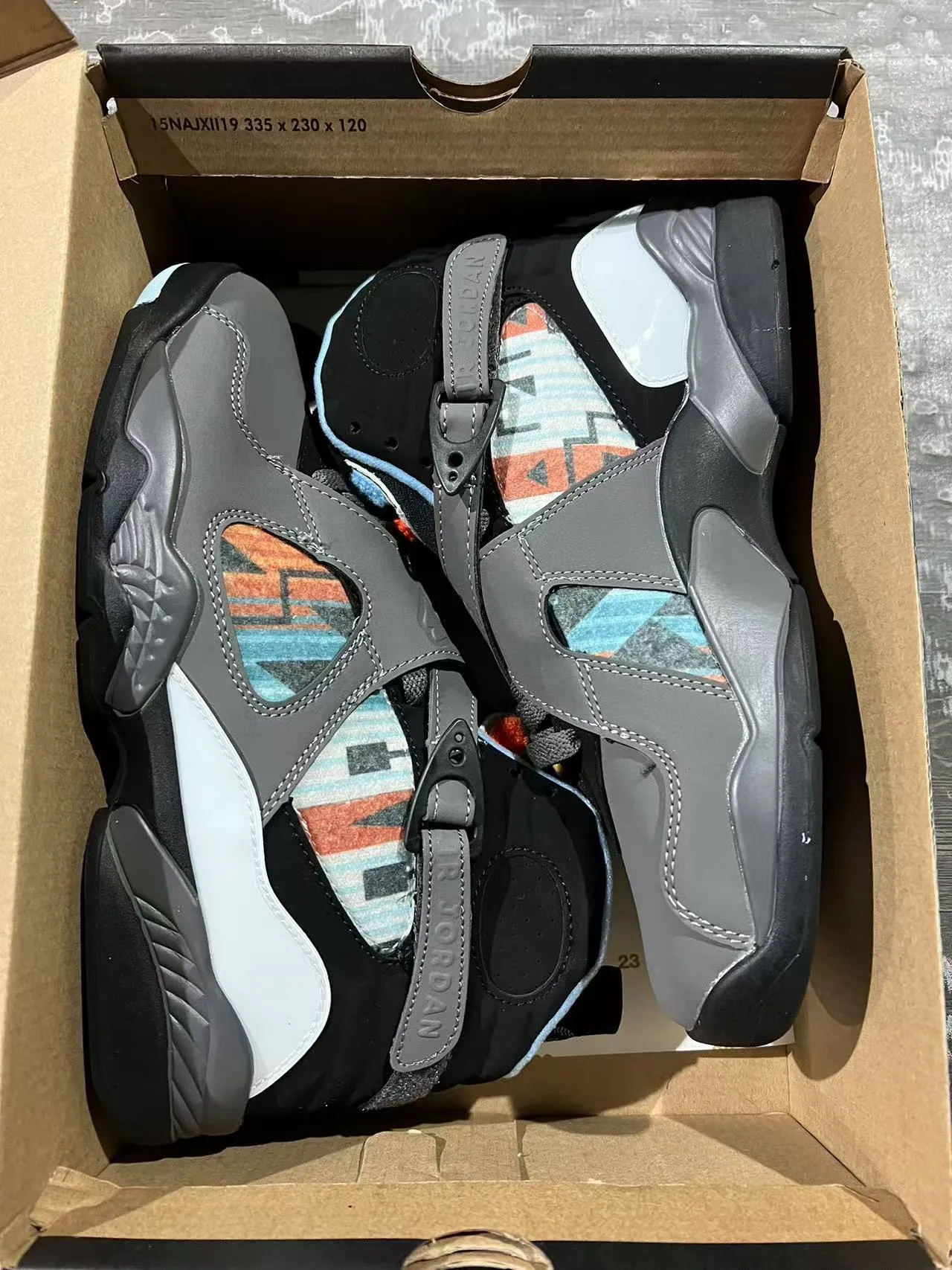 Air Jordan 8 Multicolor Geometric Print Basketball Shoes 9
