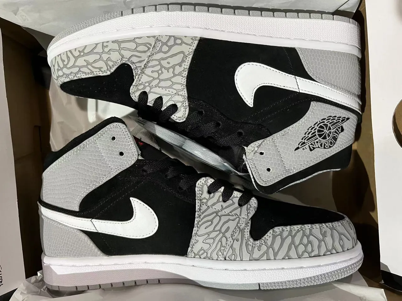 Air Jordan Black Gray High-Top Elephant Print Overlay Basketball Shoes 6