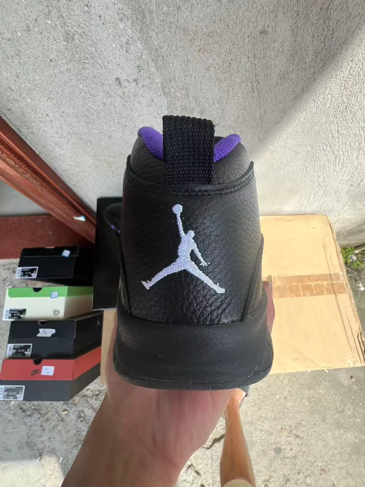 Air Jordan Black Purple High-Top Pebbled Leather Upper Basketball Shoes 8