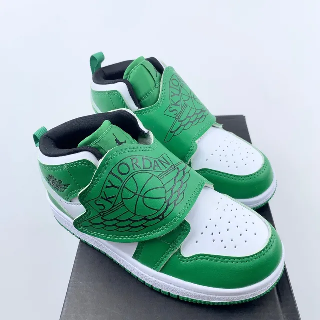 Chaussures de basketball basses Air Jordan gris et bleu avec fermeture à bride 7