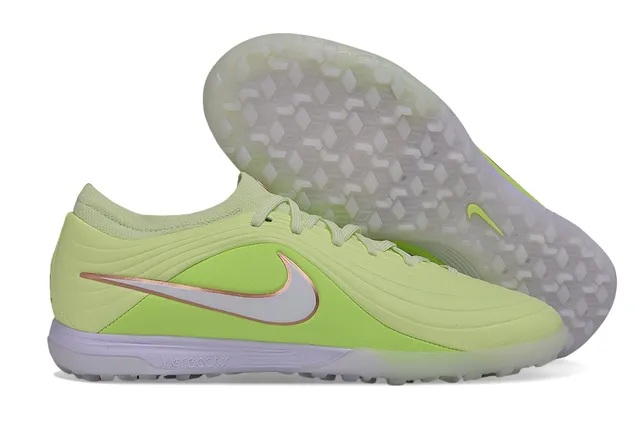 Chaussures de football en salle Air Jordan Phantom GT Indoor blanc et orange 10