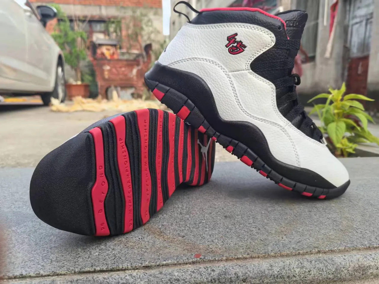 Air Jordan White Black High-Top Leather-and-Mesh Construction Basketball Shoes 4