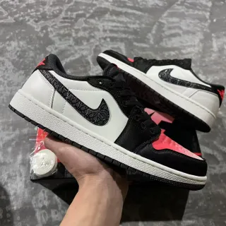 Air Jordan White Black Low-Top Leather-and-Synthetic Upper Basketball Shoes