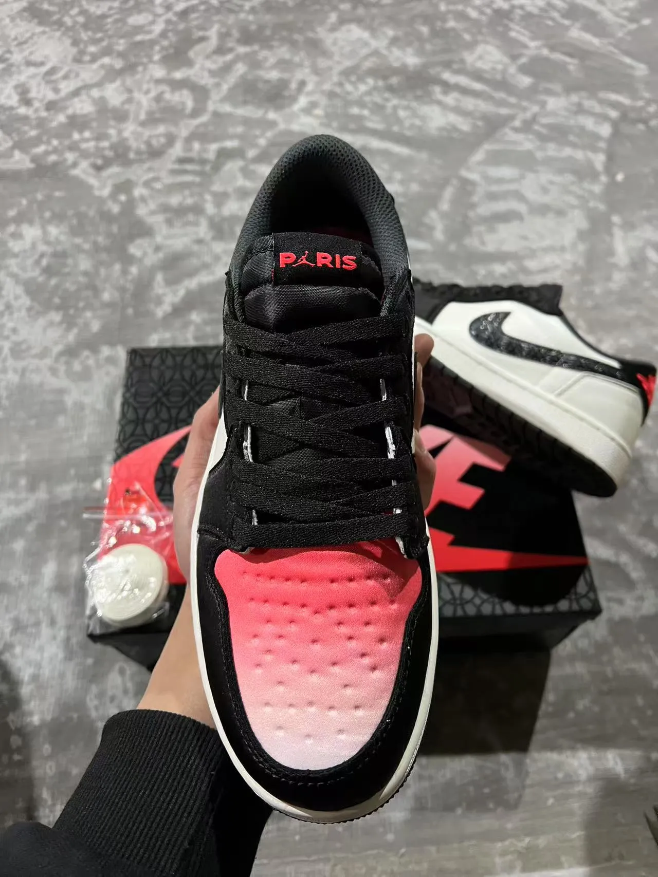 Air Jordan White Black Low-Top Leather-and-Synthetic Upper Basketball Shoes 3