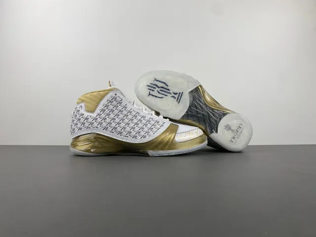 Air Jordan White Gold High-Top Silhouette Perforated Leather Upper Basketball Shoes 12