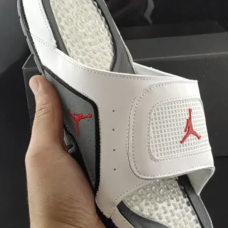 Air Jordan White Gray Leather-Like Upper Perforated Heel Counter Slippers
