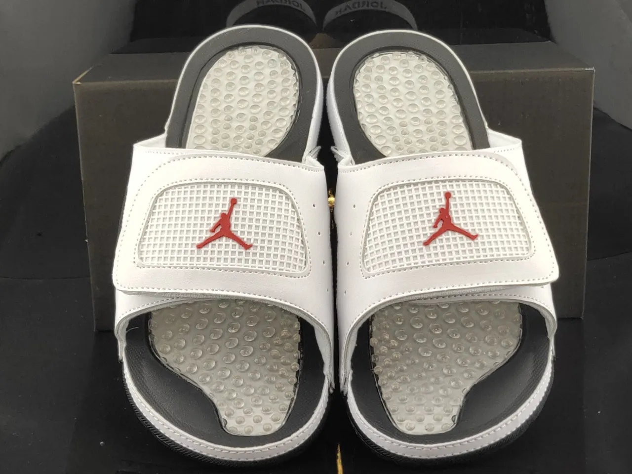 Air Jordan White Gray Leather-Like Upper Perforated Heel Counter Slippers 5