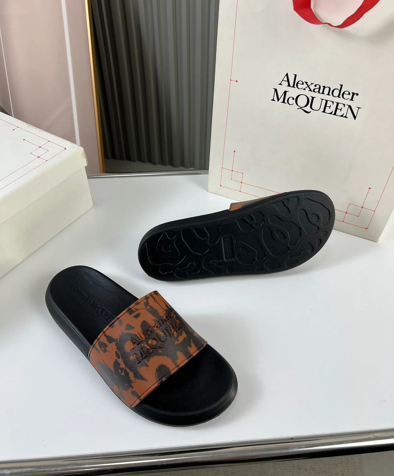 Alexander McQueen Black Multicolor Embossed Logo Abstract Camo Print Strap Slippers 7