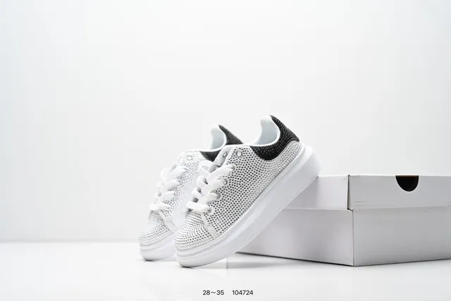 Alexander McQueen Black Oversized Platform Sole Smooth Leather Upper Lifestyle Sneakers 8