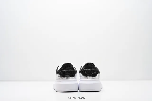Alexander McQueen Black Oversized Platform Sole Smooth Leather Upper Lifestyle Sneakers 10