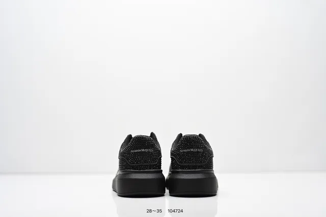 Alexander McQueen Black Oversized Platform Sole Smooth Leather Upper Lifestyle Sneakers 19