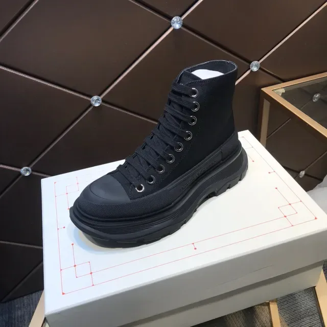 Alexander McQueen ওভারসাইজড ব্ল্যাক চাঙ্ক স্নিকার 7