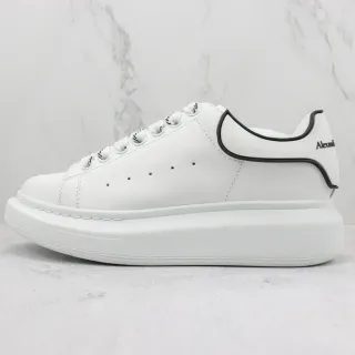 Alexander McQueen Oversized Sneaker White Black Platform Sole Smooth Leather Upper Lifestyle Sneakers