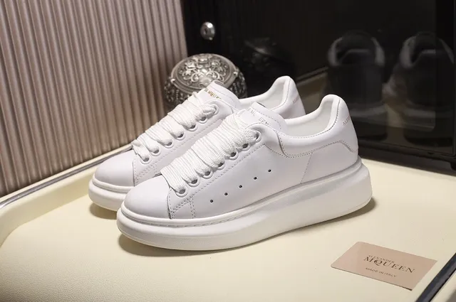 Alexander McQueen Oversized Sneaker White Lifestyle Sneakers 7