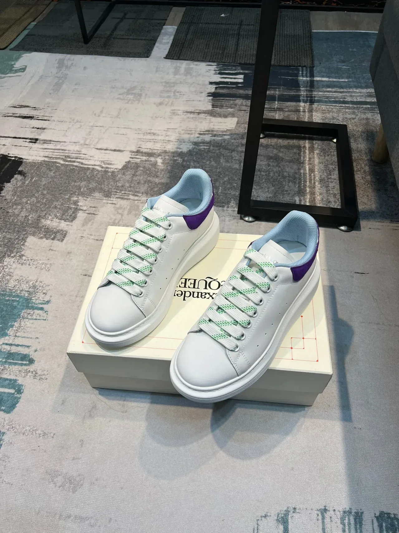 Alexander McQueen Sneakers Oversized Lifestyle Blanc Violet Bleu 6