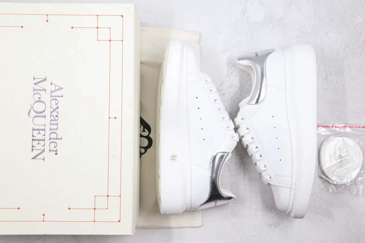 Alexander McQueen Oversized Sneaker White Silver Platform Sole Smooth Leather Upper Lifestyle Sneakers 2