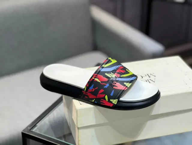 Alexander McQueen Slide Multicolor Abstract Print Slipper 1