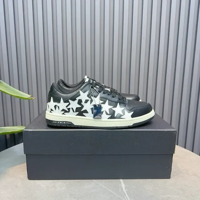 Amiri MA Court impression d'étoiles noir et blanc sneakers lifestyle 6