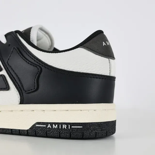 Amiri Skel Top Low Sneakers Lifestyle Noir et Blanc 4