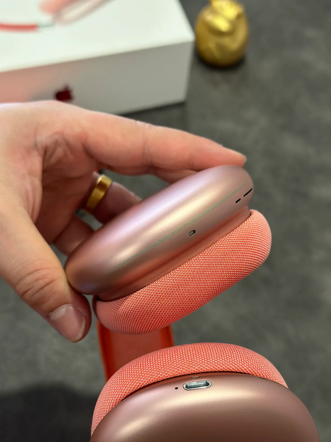 Apple AirPods Max Orange Casque supra-auriculaire 11
