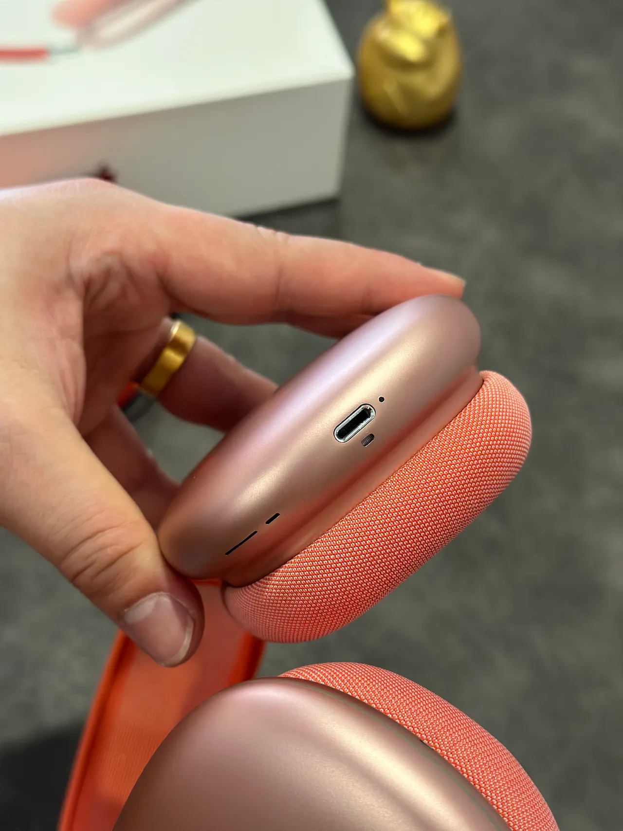 Apple AirPods Max Orange Casque supra-auriculaire 12