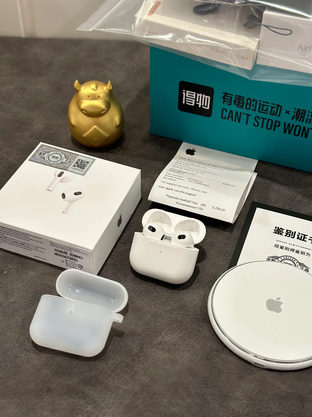 Apple AirPods White Black Stemless Design Glossy Finish TWS Earbuds 6
