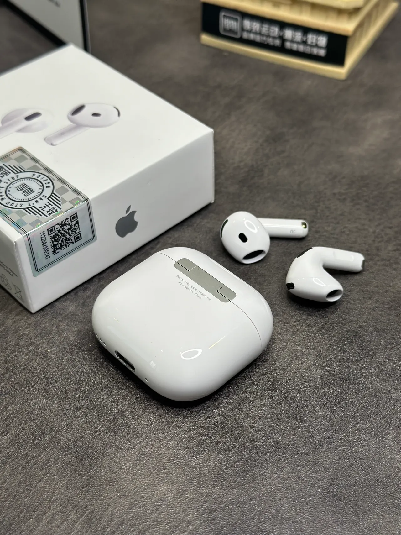 Apple AirPods auriculares TWS blancos estilo tallo acabado mate 19