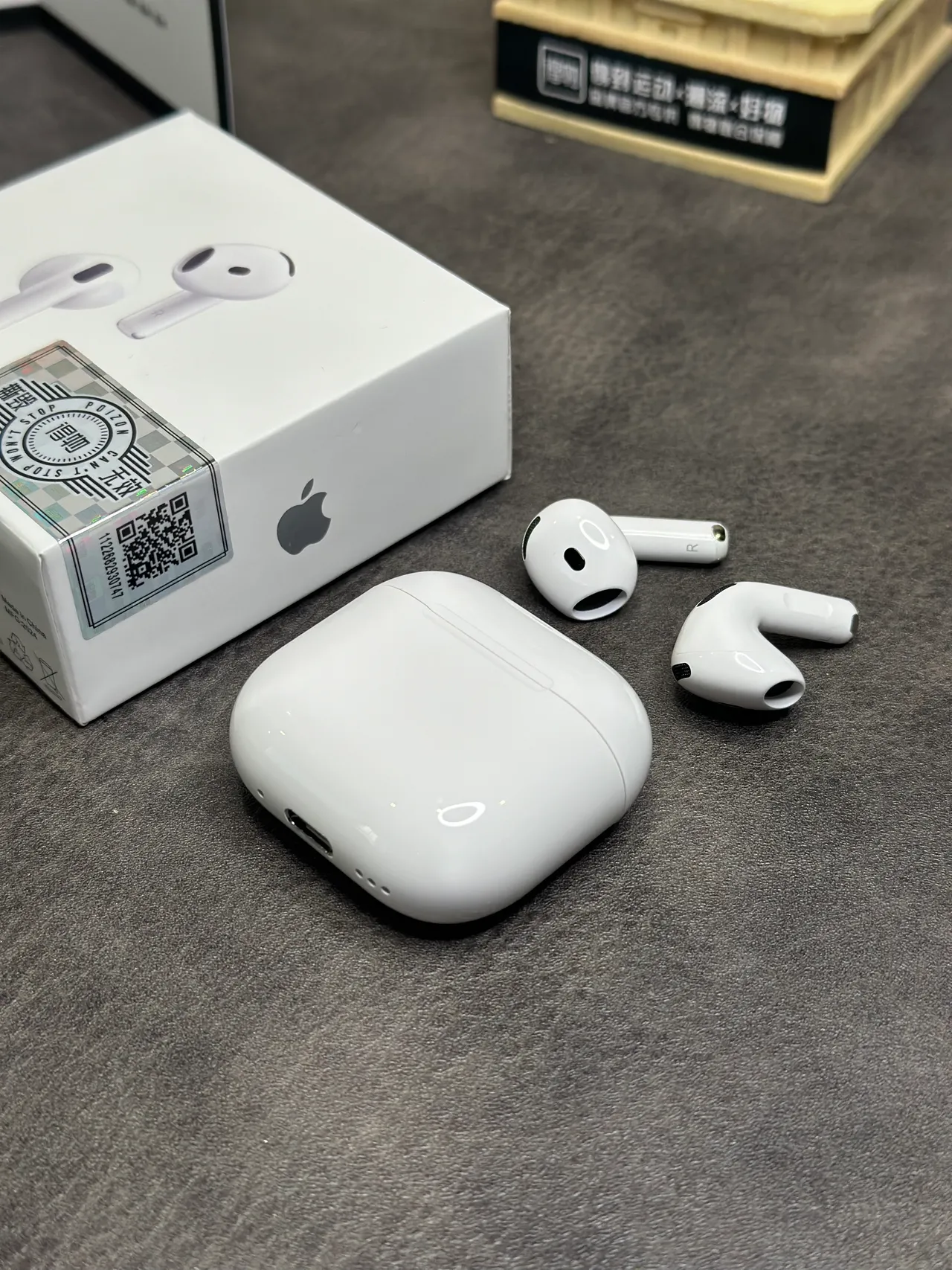Apple AirPods auriculares TWS blancos estilo tallo acabado mate 20