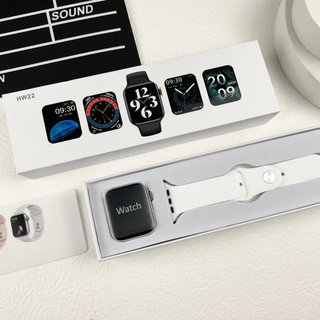 Apple Watch SE White Sport Band Sports Watch 2