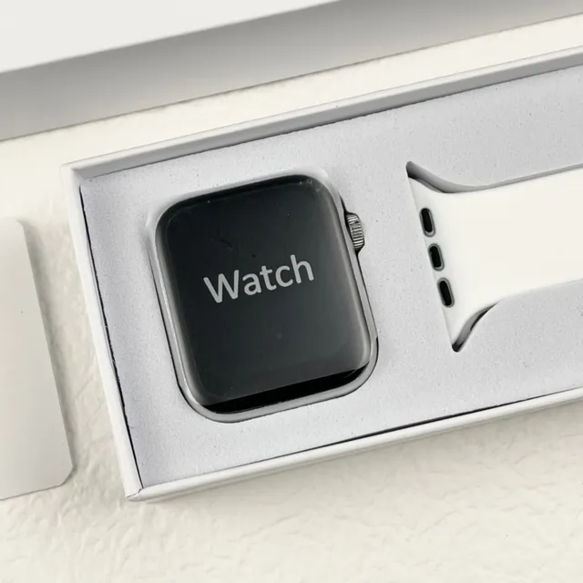 Apple Watch SE White Sport Band Sports Watch 6