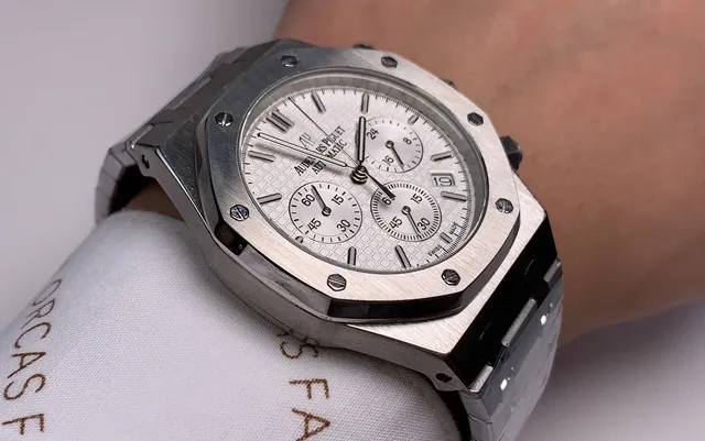 Audemars Piguet Royal Oak Offshore Chronograph White Tapisserie Dial Mechanical Watch 5