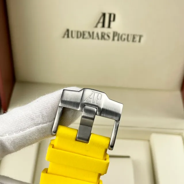 Audemars Piguet Royal Oak Offshore Yellow and Blue Mechanical Watch 2