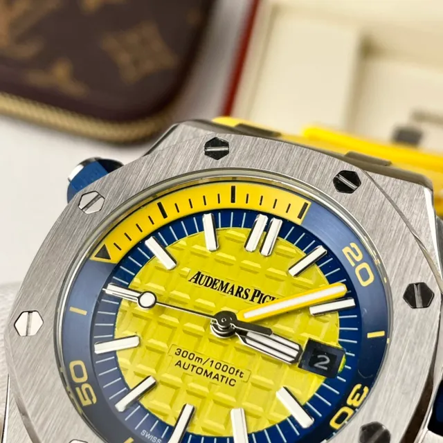 Audemars Piguet Royal Oak Offshore Yellow and Blue Mechanical Watch 8
