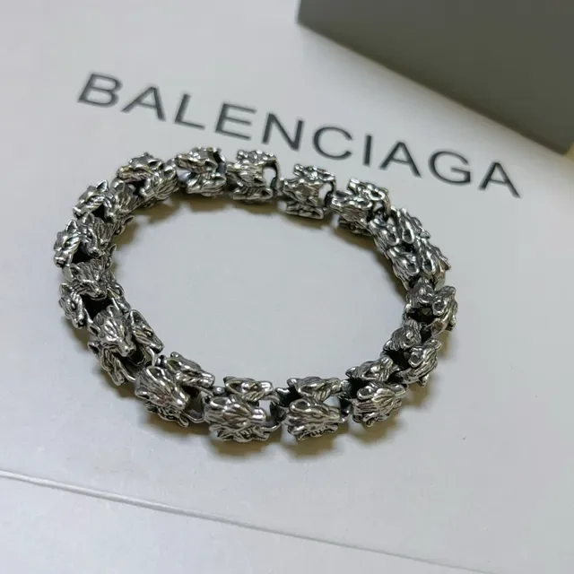 Balenciaga Cabeça de Animal Prata Links Esculpidos Acabamento Oxidado Pulseira 3