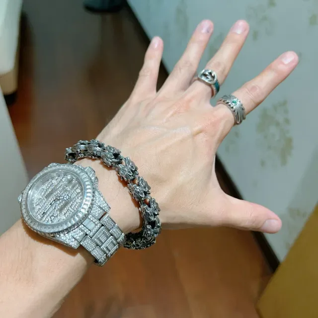 Balenciaga Cabeça de Animal Prata Links Esculpidos Acabamento Oxidado Pulseira 8