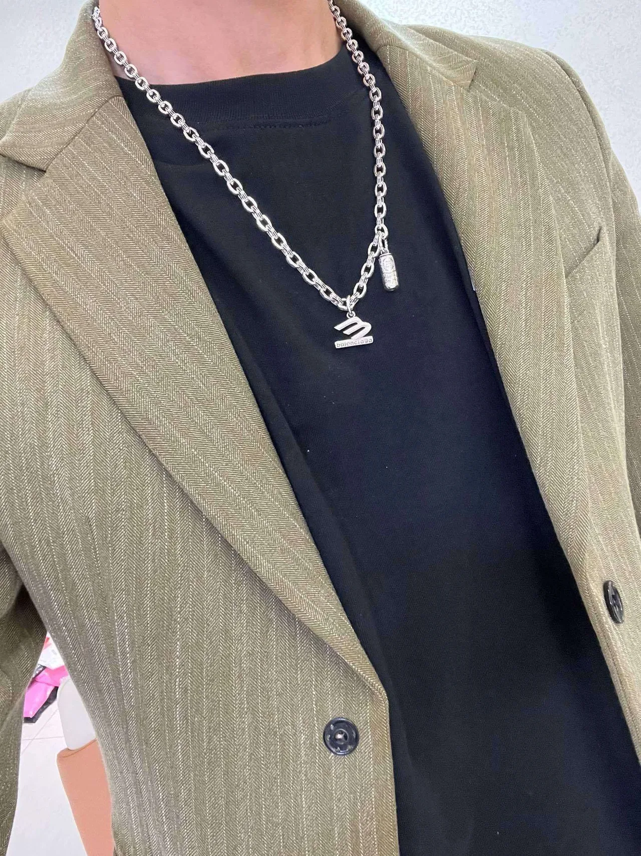 Balenciaga B Chain Collier Argent Logo Pendant 8