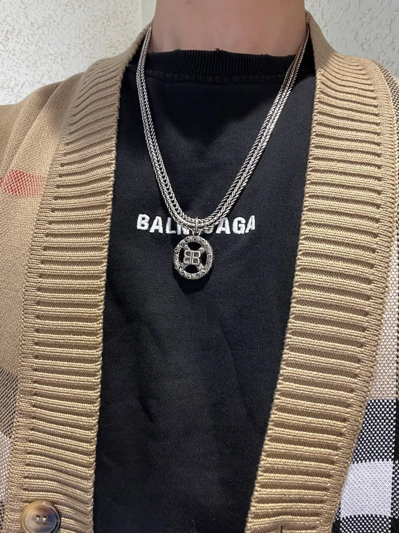 Balenciaga BB Chaîne Tressée Collier avec Pendentif Orné 2