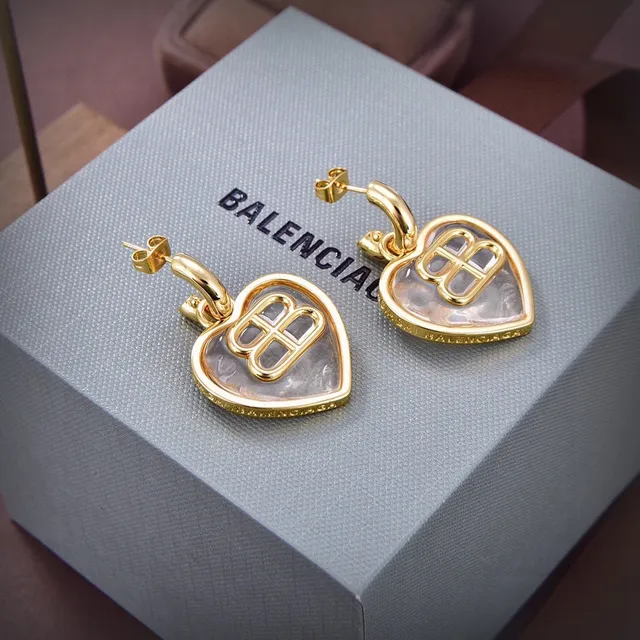 Balenciaga BB Heart সোনা রুপো মনোগ্রামড কানের দুল 5