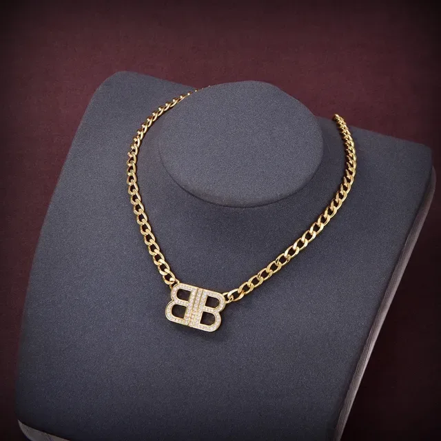 Collier Balenciaga BB Pendant Or et Argent 3