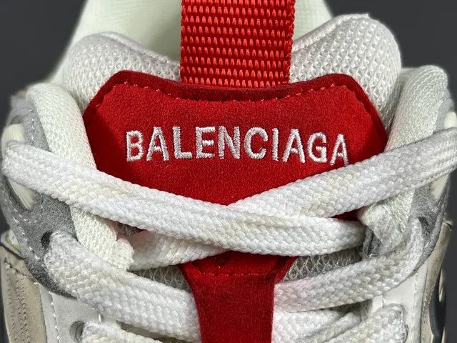 Balenciaga Beige Red Chunky Sneakers com silhueta oversize e sola multicamadas 5