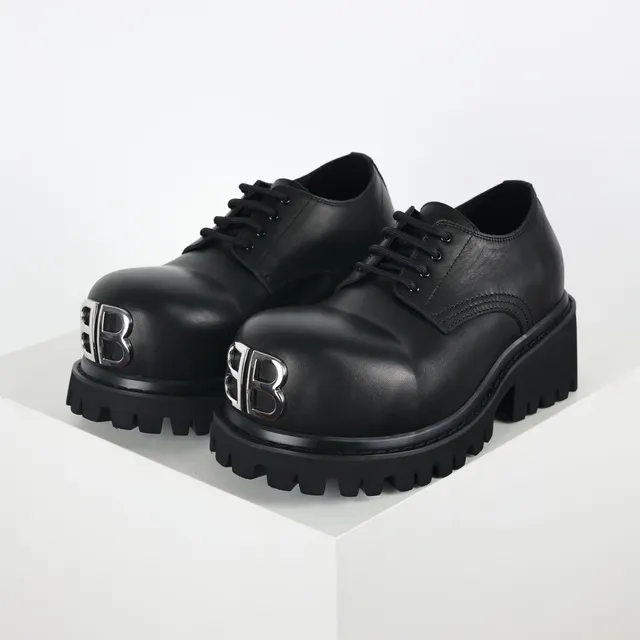 Balenciaga Defender Chaussures Oxford en cuir noir 2