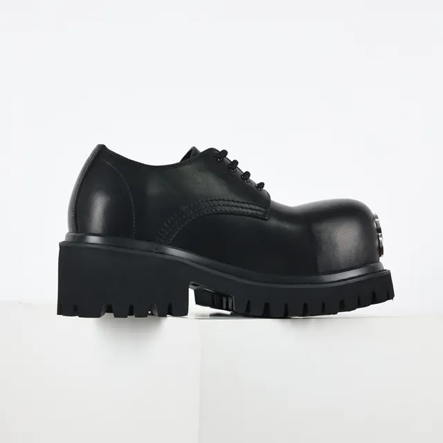 Balenciaga Defender Chaussures Oxford en cuir noir 7