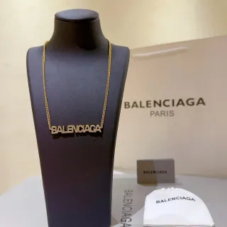 سلسلة Balenciaga Logo ذهبي أسود Pendant Pavé-Textured Letters Necklace