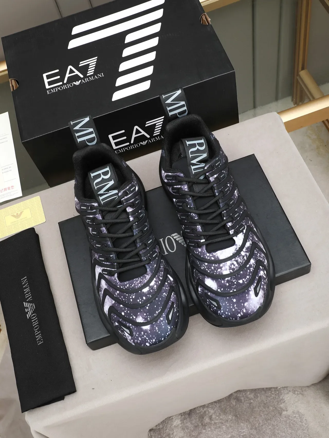 Balenciaga Sneakers Chunky Violet Noir Semelle Sculptée Géométrique Partie Supérieure Imprimée Galaxie 2