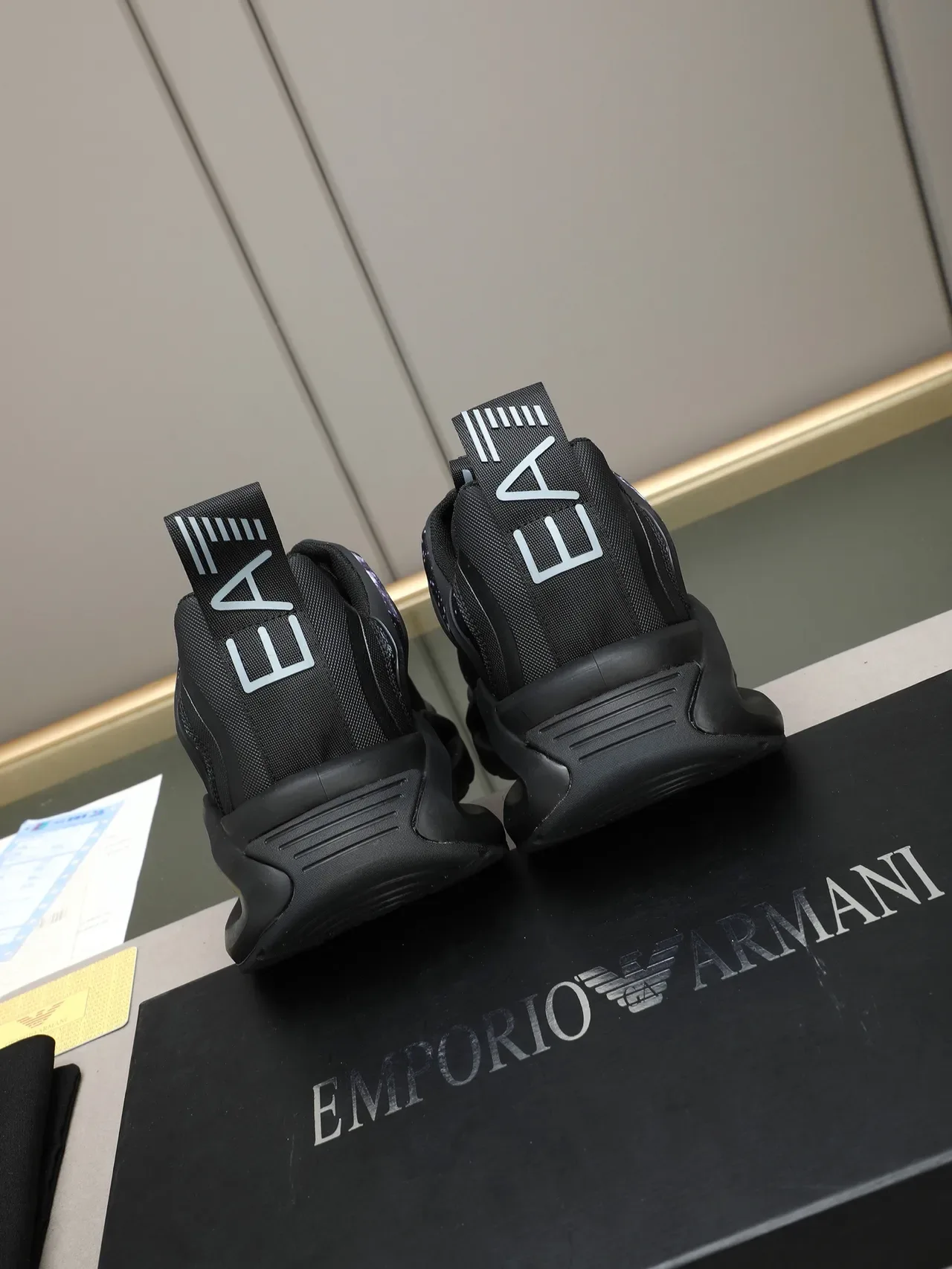 Balenciaga Sneakers Chunky Violet Noir Semelle Sculptée Géométrique Partie Supérieure Imprimée Galaxie 3